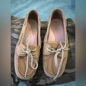 Women’s Sperry shoes